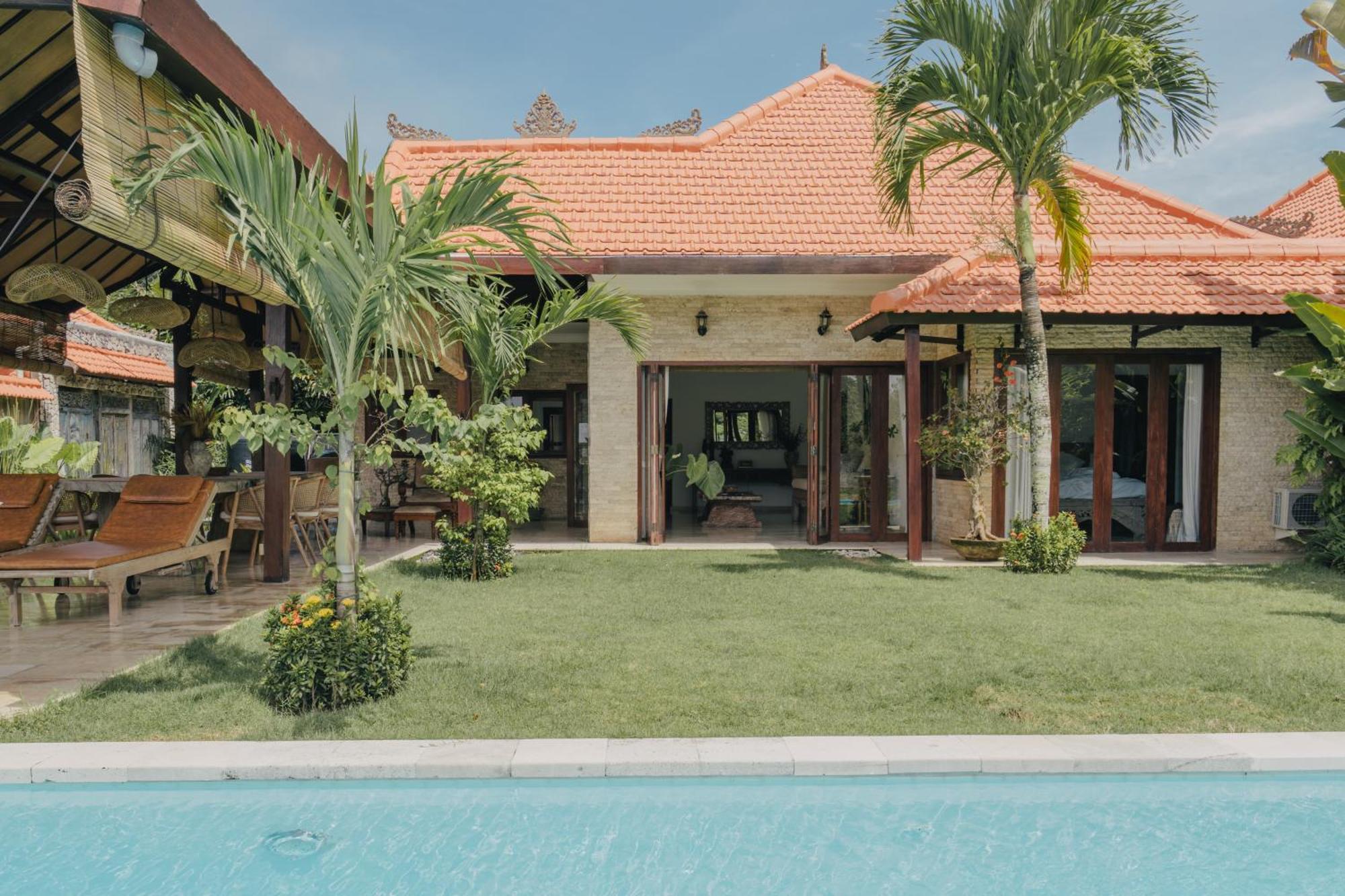 Tropical Villa Asmara Uluwatu  Exterior photo