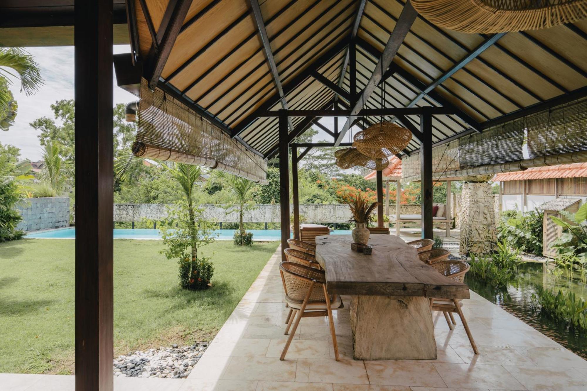 Tropical Villa Asmara Uluwatu  Exterior photo