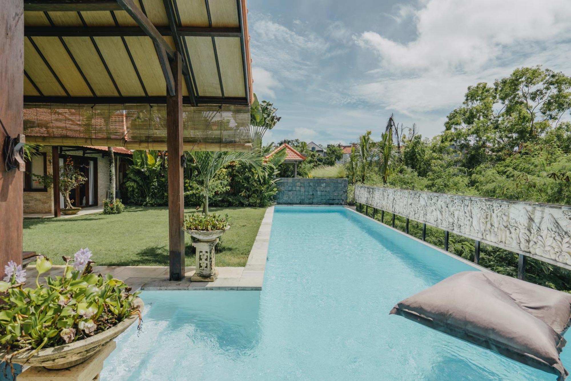 Tropical Villa Asmara Uluwatu  Exterior photo